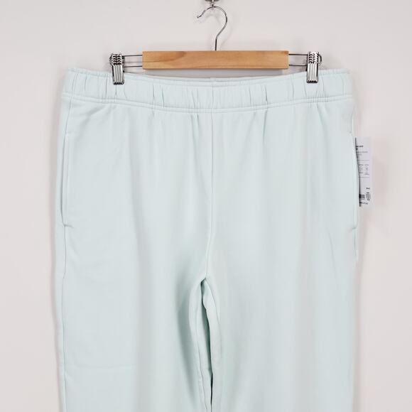 Athleta Forever Fleece Jogger Glacier Size Large Petite NWT - Picture 4 of 9